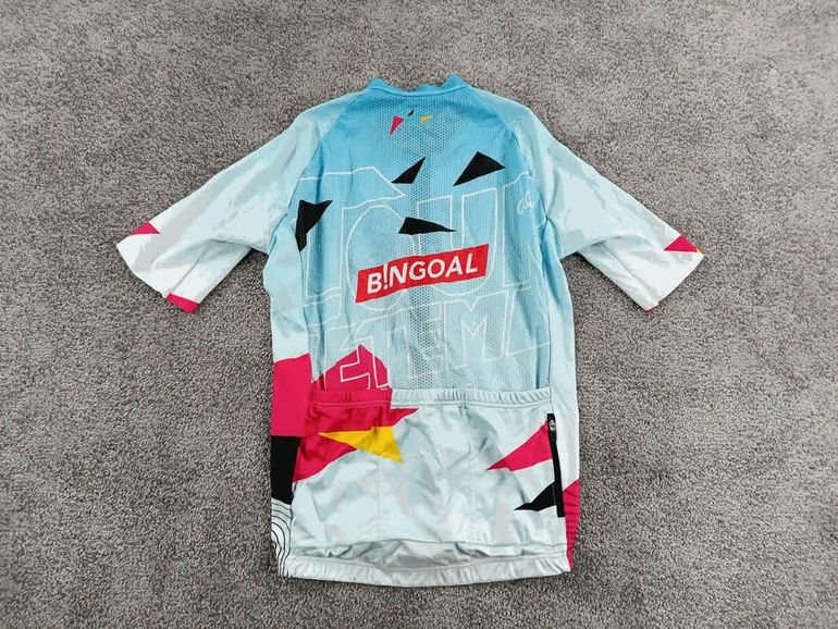 Used AGU maillot velo homme taille S - 66 5336 - Tour de Tietema Cycling Team / Bingoal bike — image 6 of 9