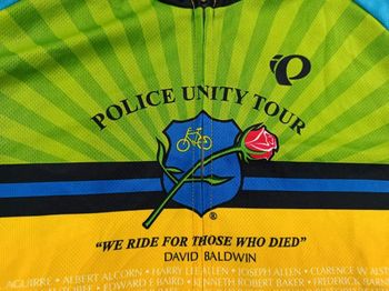 Used Pearl Izumi maillot velo homme taille m -39 6883 cyclisme route respirant police usa tour bike — image 3 of 9