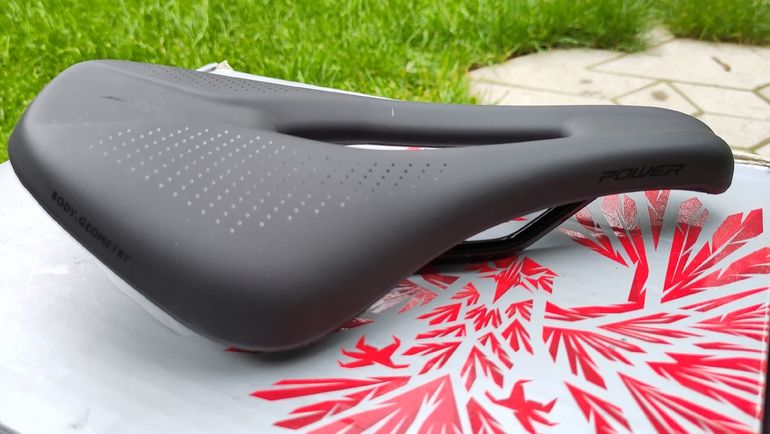 Used Specialized Power Comp 143mm Zadel 2025 bike — image 3 of 4