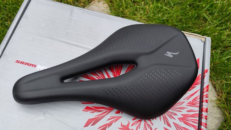 Used Specialized Power Comp 143mm Zadel 2025 bike — image 1 of 4