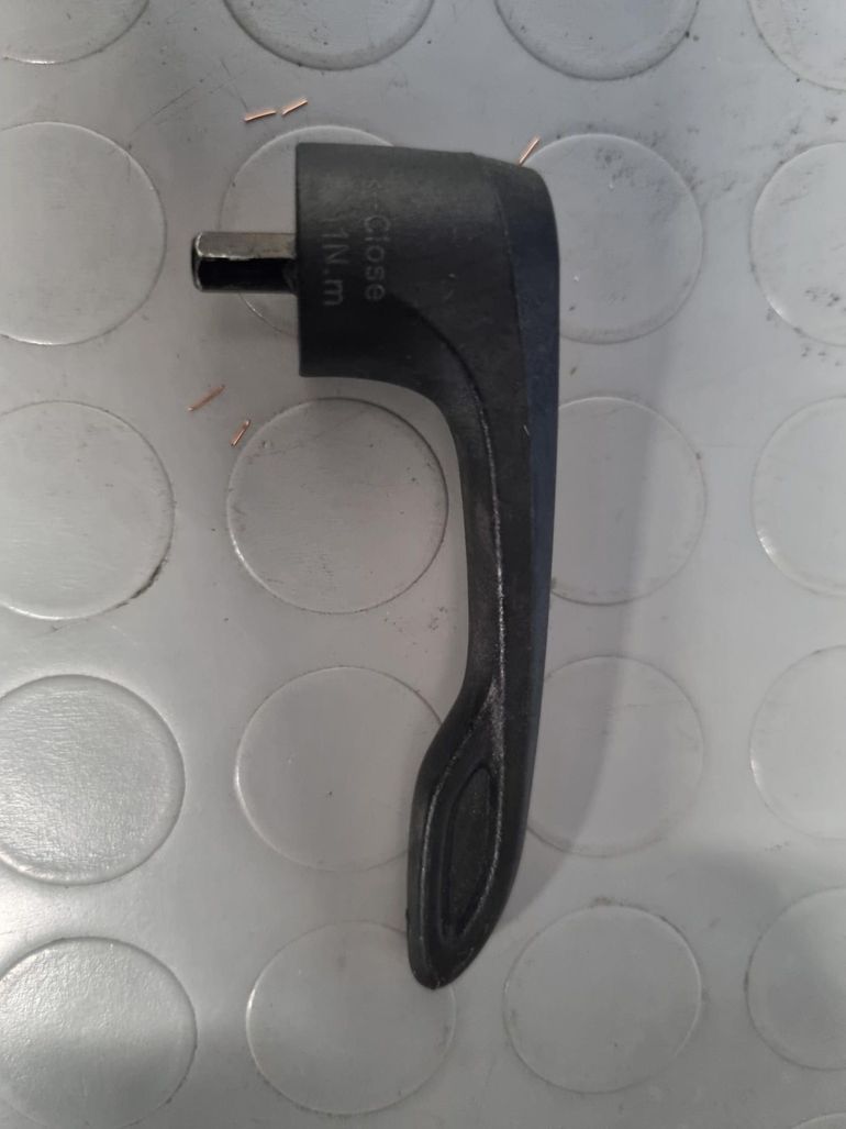 Used Giant Leva removibile per asse passante da 12 mm bike — image 1 of 3