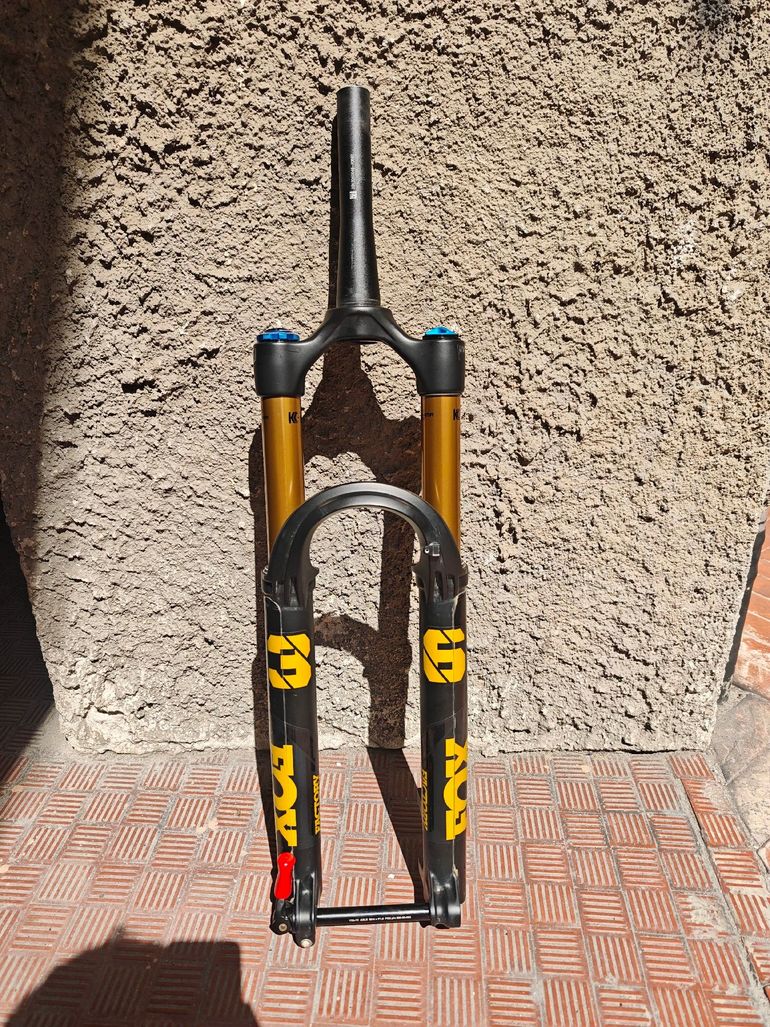 Used Fox 36 150 Grip x2 2025 bike — image 2 of 8