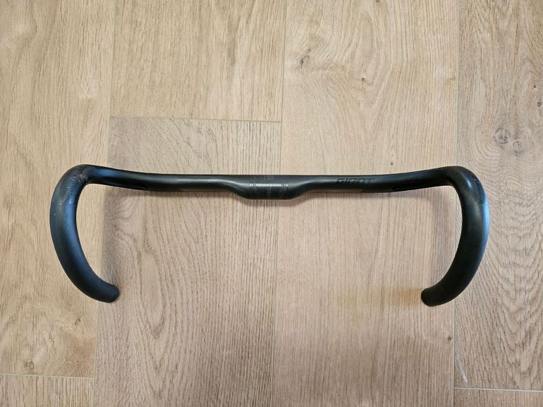 Used Giant Contact SLR Aero Handlebar 2025 bike — image 1 of 5