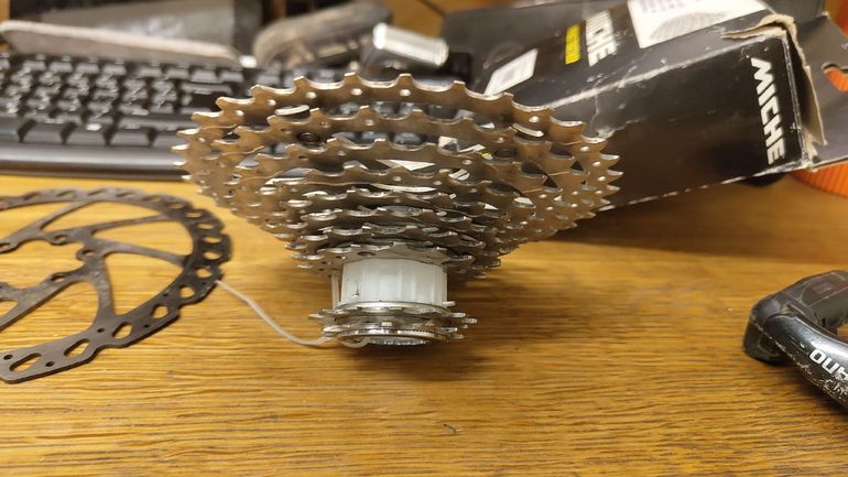 Used Shimano CS-HG50-10 10-speed Cassette 11-36T bike — image 3 of 3