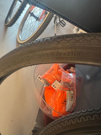 Used Vee rubber Coppia di copertoni 2026 bike