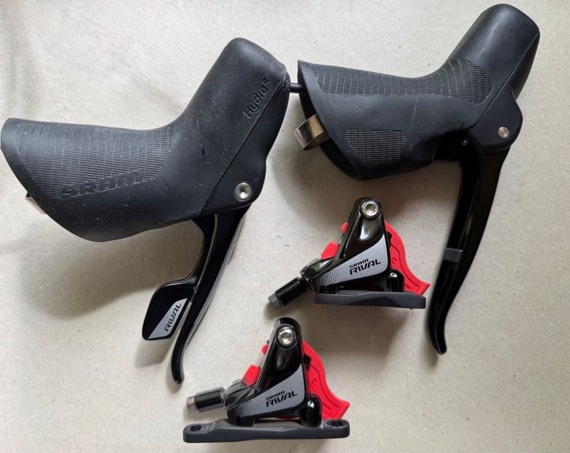 Used Sram Rival 1 DoubleTap Brake Lever -Shifter + Hydraulic Disc Brakes - Flat Mount - left/right Set 1x11-speed Brakes