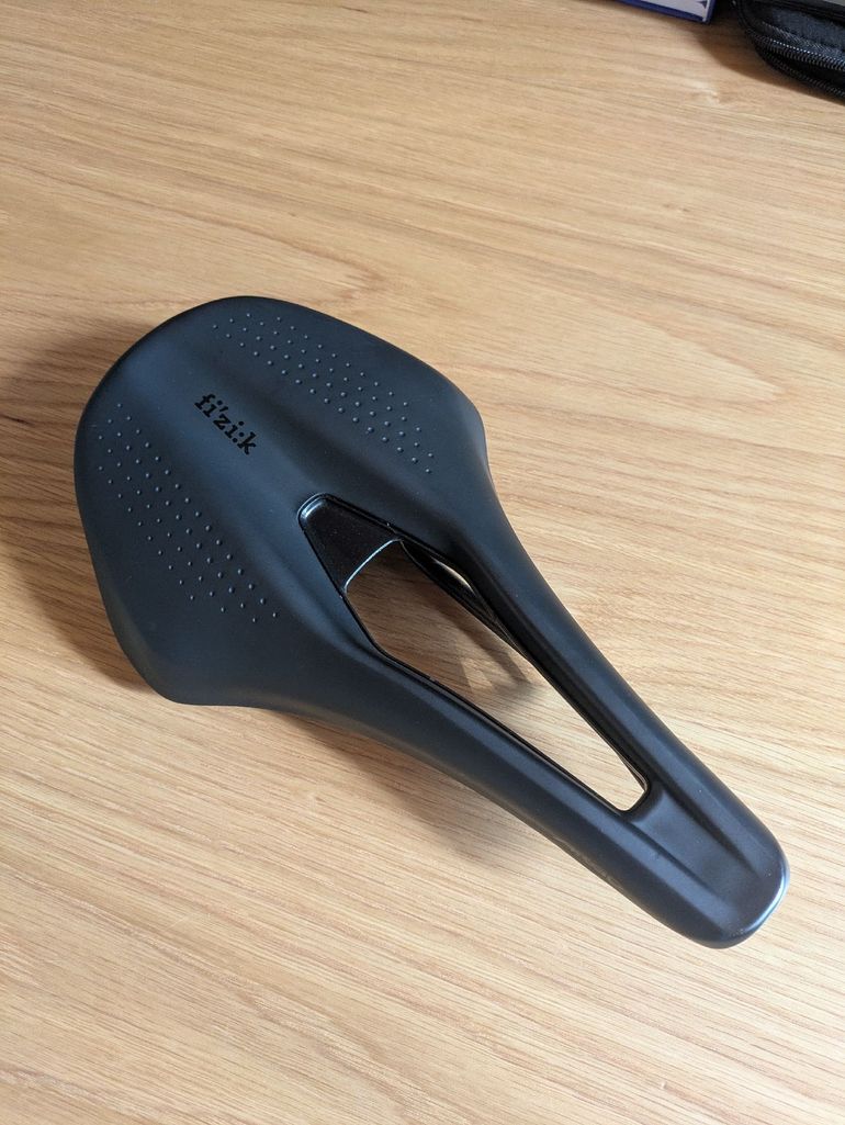 Used Fizik Tempo Argo R3 bike — image 1 of 3