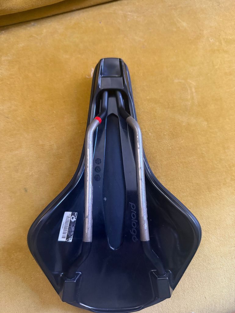 Used Prologo Nago R4 bike — image 7 of 7