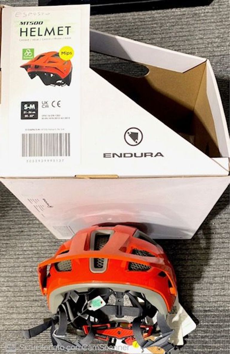 Used Endura MT500 Mips® Helmet 2025 bike — image 4 of 4