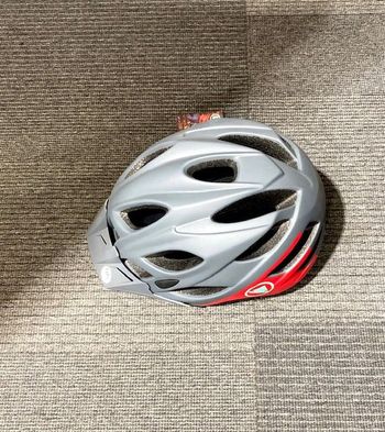 Used Endura Hummvee Youth Helmet 2025 bike