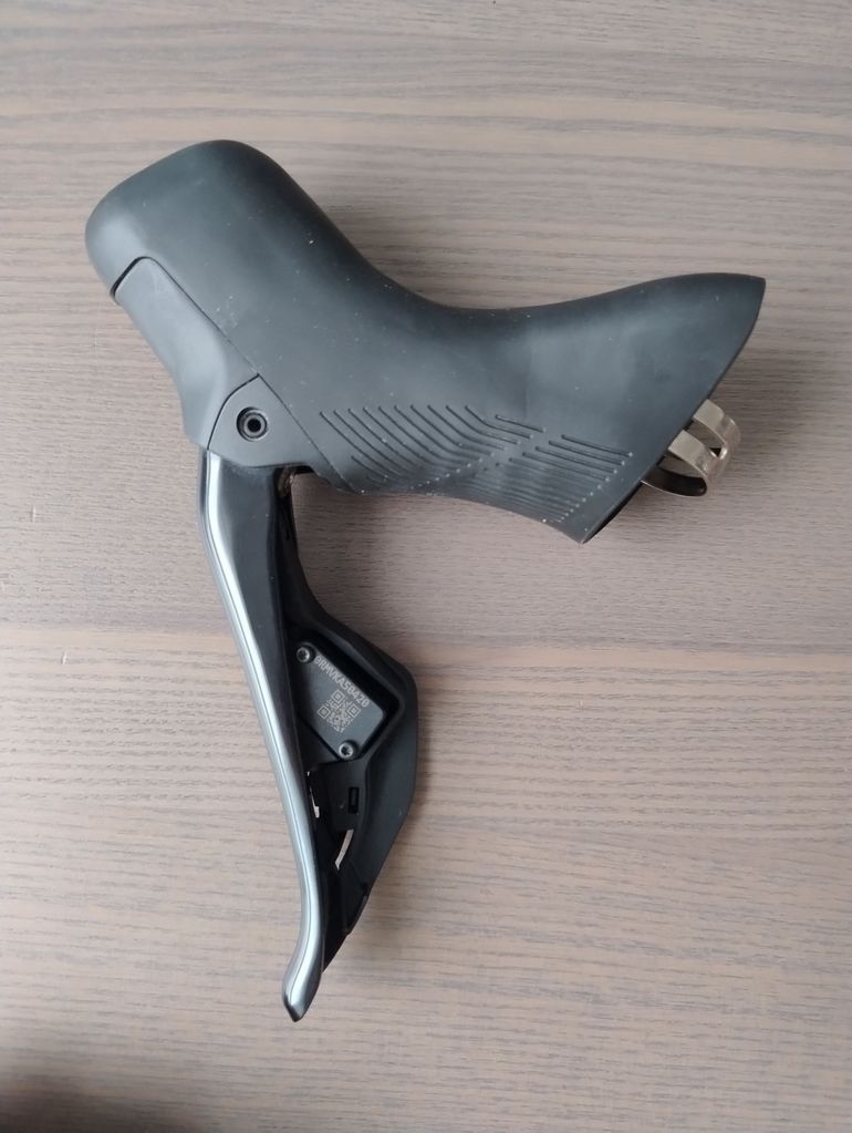 Used Shimano 105 Di2 ST-R7170-R Shift/Brake Lever bike — image 1 of 4