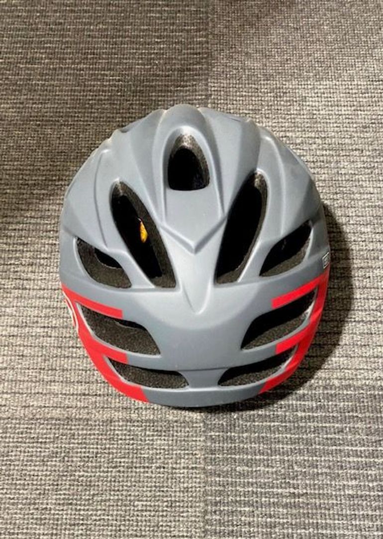 Used Endura Hummvee Youth Helmet 2025 bike — image 2 of 4