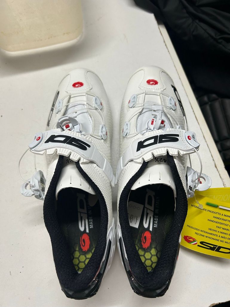 Used Sidi Wire 2 Carbon Road Shoes 2021 bike — image 4 of 7