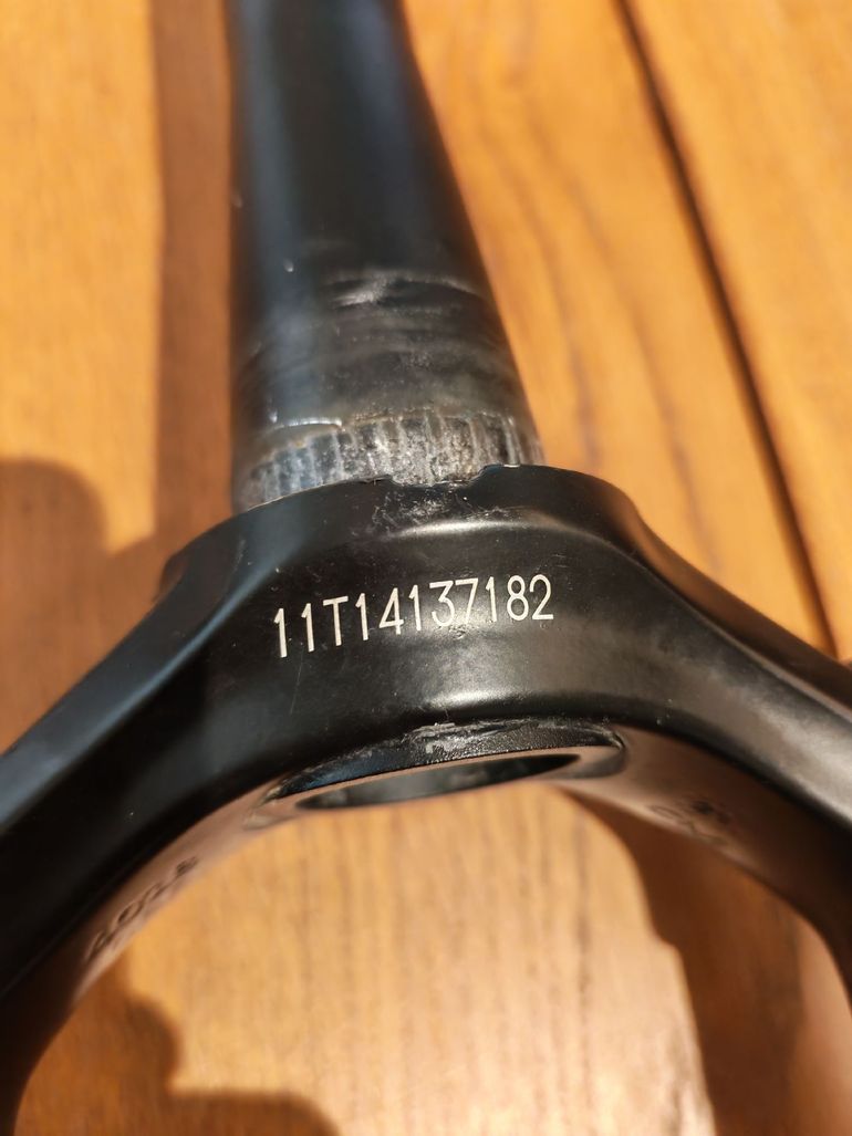 Used RockShox revelation 2022 bike — image 3 of 6