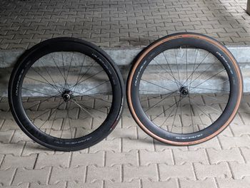 Used Shimano DURA-ACE C50 Disc Tubeless WH-R9270 2024 bike — image 2 of 17