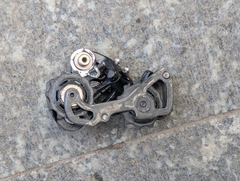 Used Shimano Dura Ace Schaltwerk RD-R9000 bike — image 4 of 7
