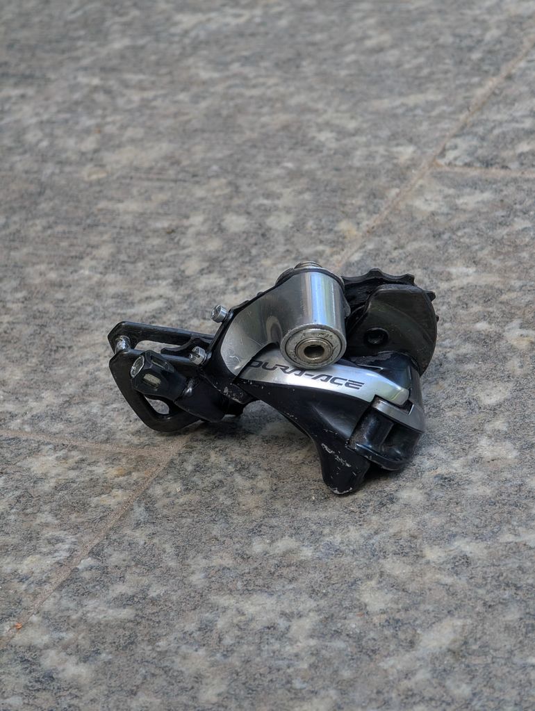 Used Shimano Dura Ace Schaltwerk RD-R9000 bike — image 1 of 7