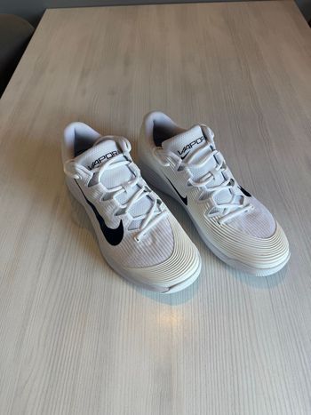 Used Nike Vapor 12 Tennis Shoes 2026 bike — image 2 of 6