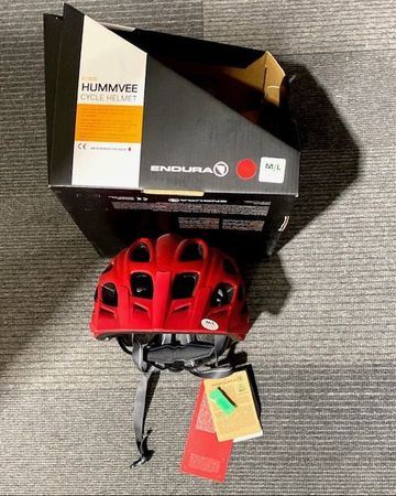 Brugt Endura Hummvee Helmet 2025 bike — billede 4 af 4