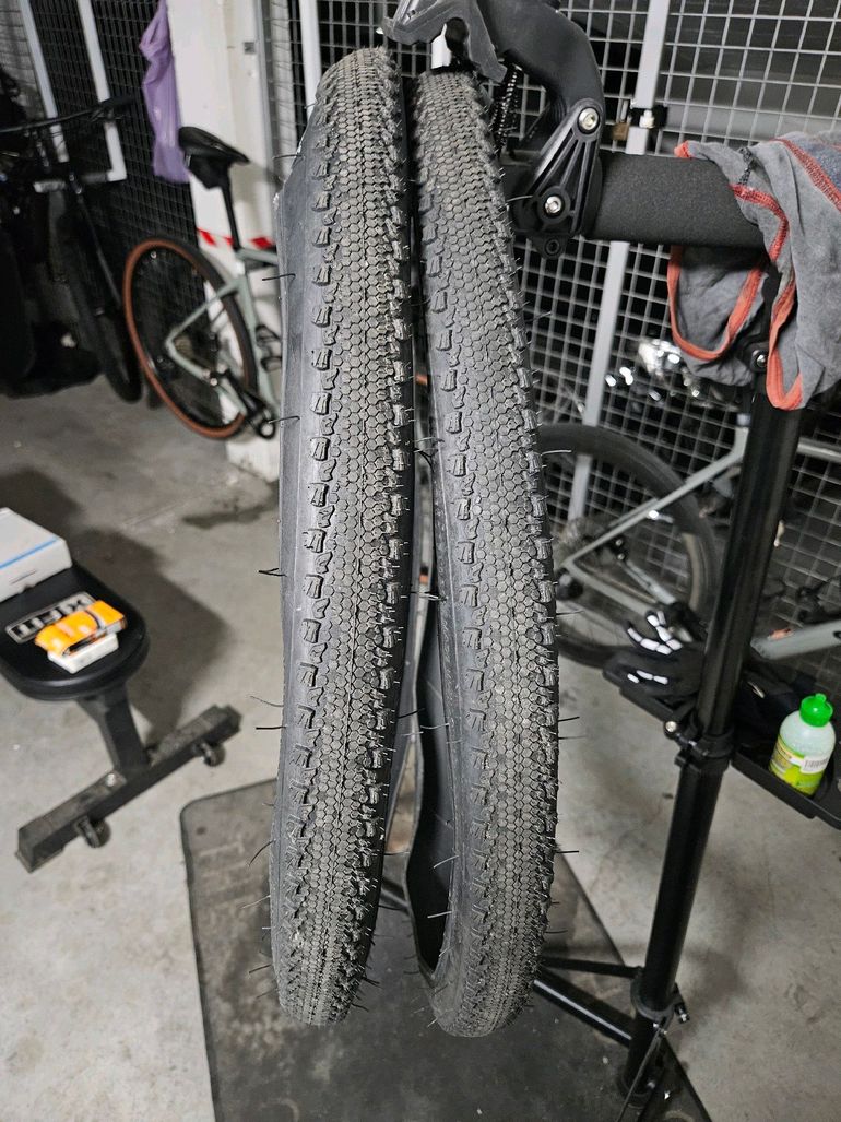 Brugt Vittoria terreno dry 2024 bike — billede 2 af 3