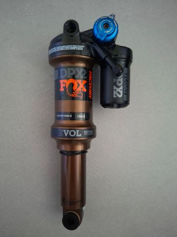 Brugt Fox DPX2 Factory Shock bike — billede 1 af 4