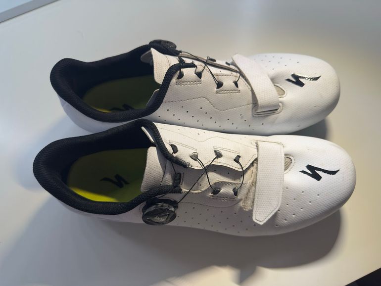 Used Specialized Torch 1.0 Road Shoes 2025 bike — image 2 of 4
