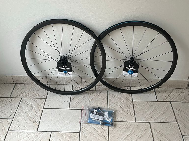 Used Reynolds AR29 + AR41 bike — image 1 of 26