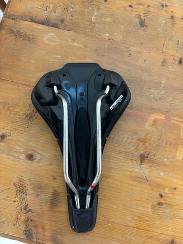 Used Prologo Scratch bike — image 2 of 2