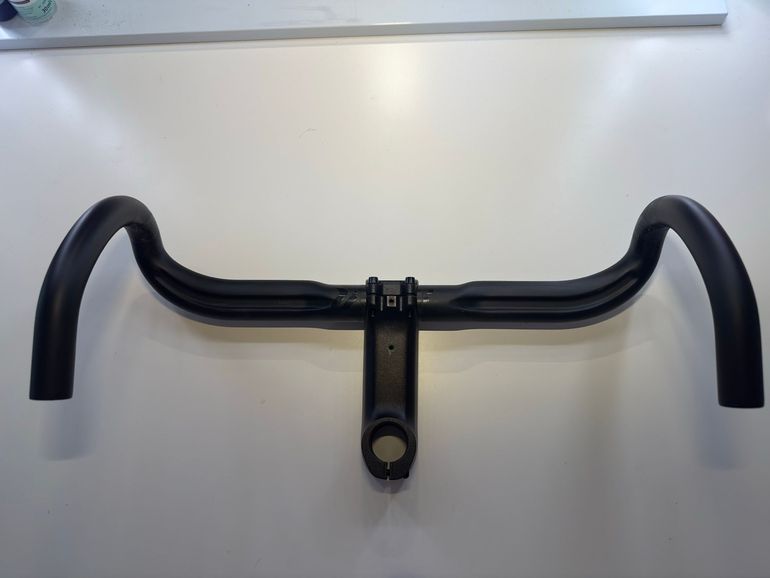 Used Newmen Wing Bar Advanced 318 + Cube Agree Vorbau 2026 bike — image 2 of 3