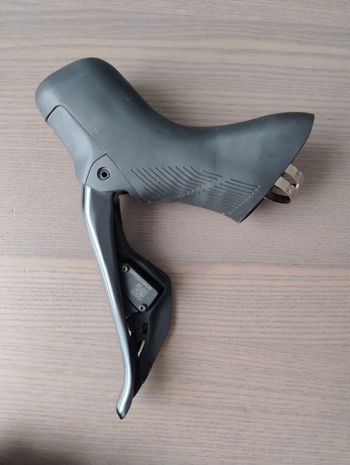 Used Shimano 105 Di2 ST-R7170-R + RD-R7150 bike — image 5 of 8