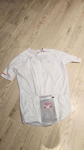 Used Ekoi jersey bike — image 3 of 4