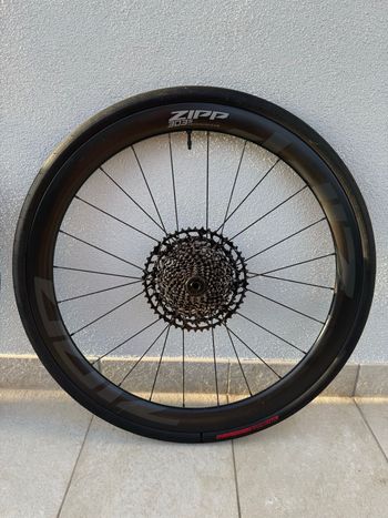 Used Zipp 303S Carbon Tubeless Wheel 2025 bike — image 3 of 5