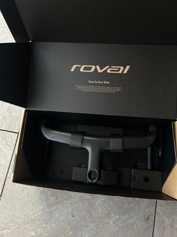 Used Roval Rapide Lenker 2025 bike