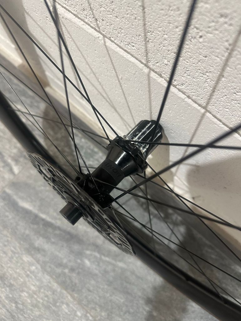 Used Bontrager Aelous Pro 51 2024 bike — image 6 of 12