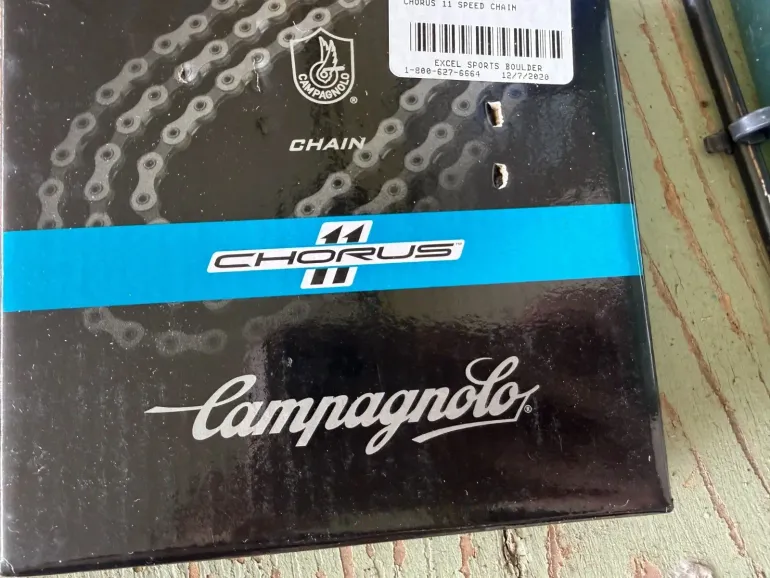 Used Campagnolo Chorus Bicycle Chain 11 Speed bike — image 1 of 2