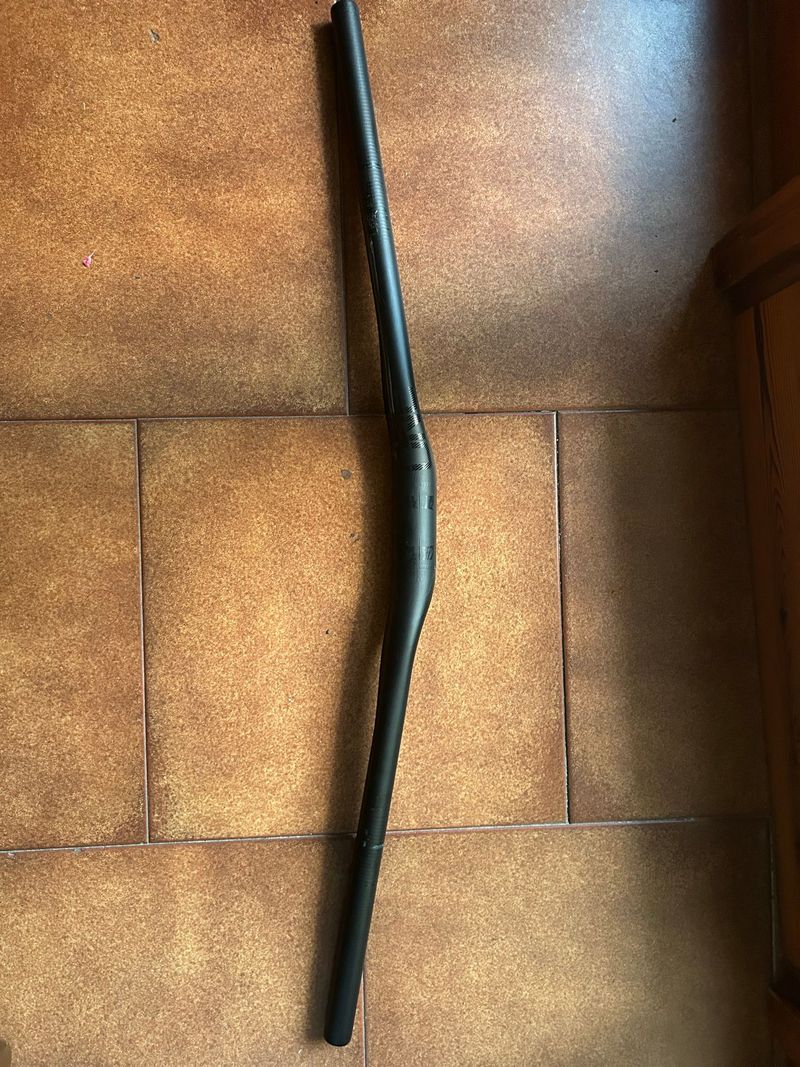 Used Oneup Carbon 2023 bike — image 2 of 4