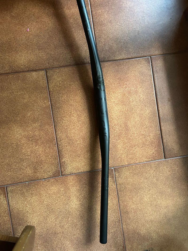 Used Oneup Carbon 2023 bike — image 3 of 4