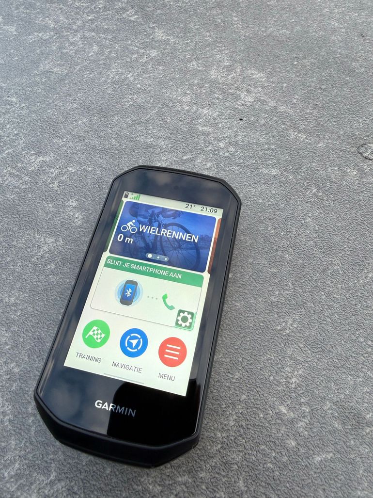Used Garmin Edge 1050 GPS Bike Computer 2024 bike — image 8 of 8