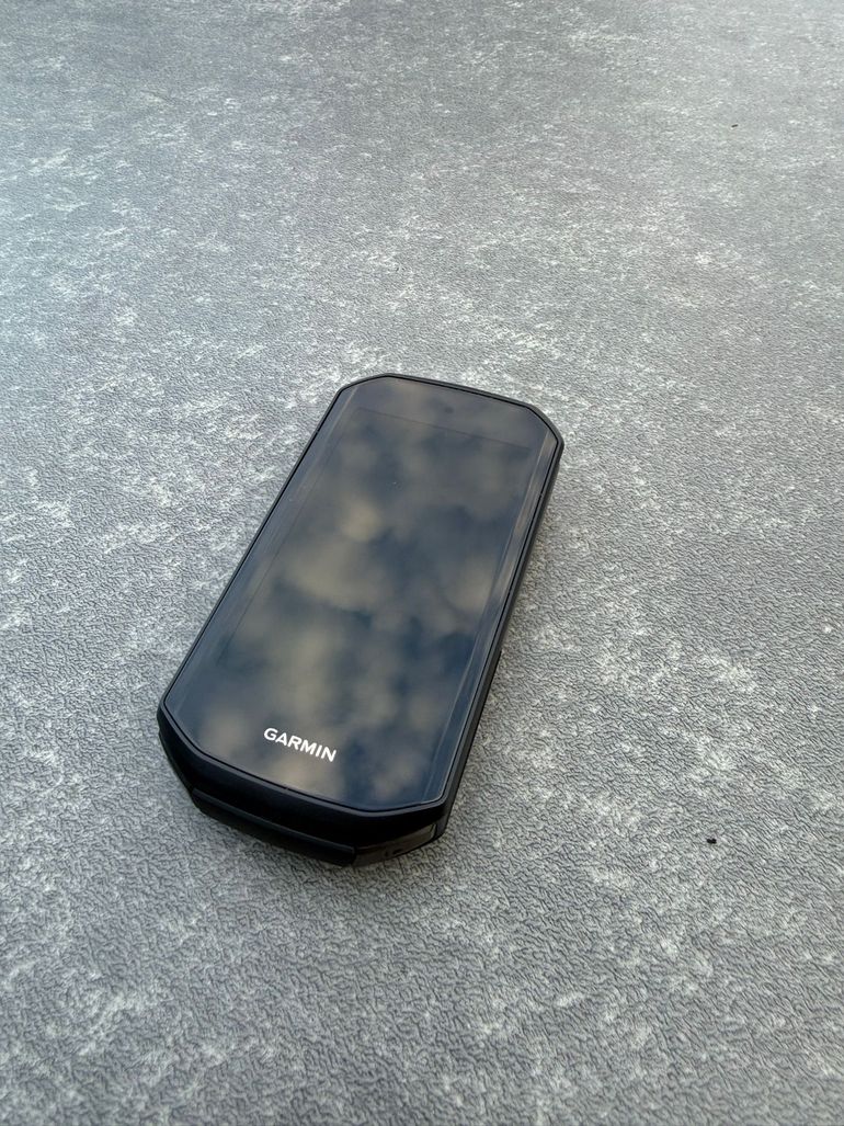 Used Garmin Edge 1050 GPS Bike Computer 2024 bike — image 1 of 8