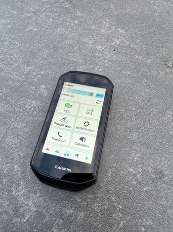 Used Garmin Edge 1050 GPS Bike Computer 2024 bike — image 7 of 8