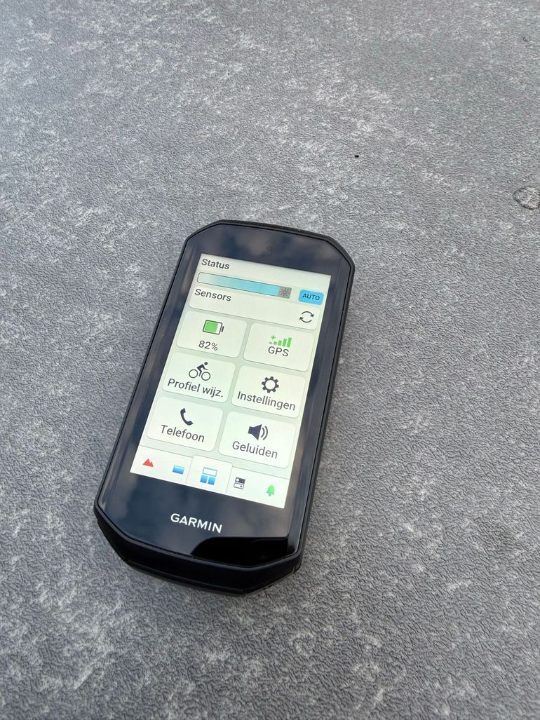 Used Garmin Edge 1050 GPS Bike Computer 2024 bike — image 7 of 8