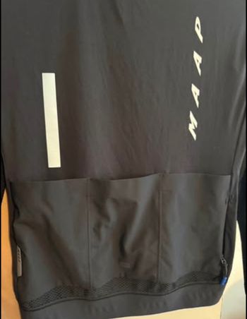 Used MAAP Evade Pro Base Long Sleeve Jersey 2.0 size M bike — image 6 of 6