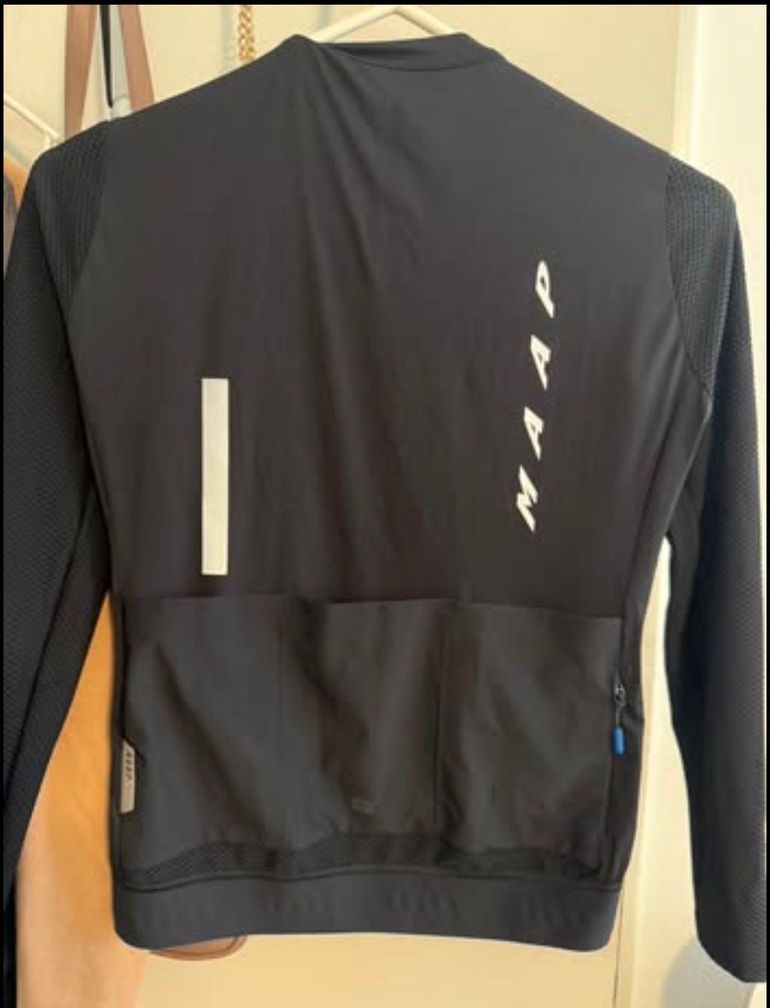 Used MAAP Evade Pro Base Long Sleeve Jersey 2.0 size M bike — image 2 of 6