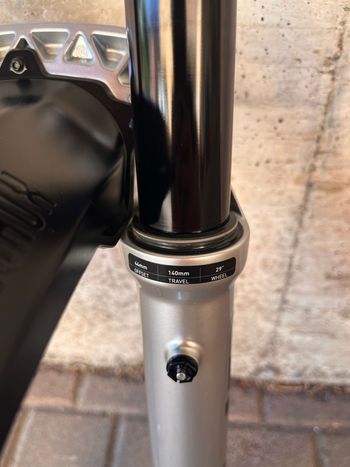 Used Rock Shox Pike Ultimate bike — image 21 of 25