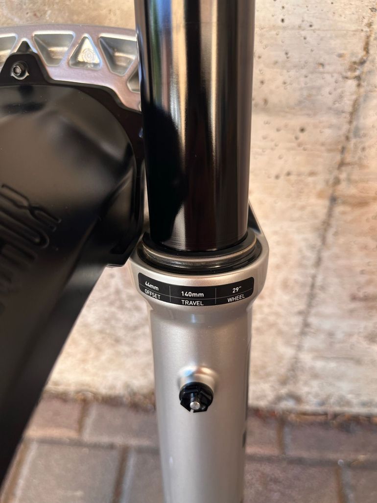 Used Rock Shox Pike Ultimate bike — image 21 of 25