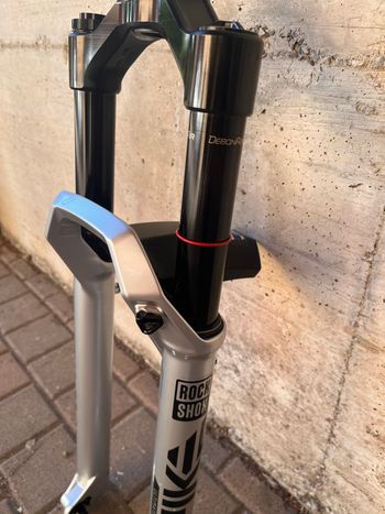 Used Rock Shox Pike Ultimate bike — image 8 of 25