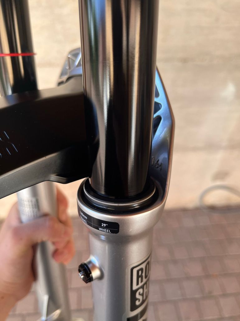 Used Rock Shox Pike Ultimate bike — image 19 of 25
