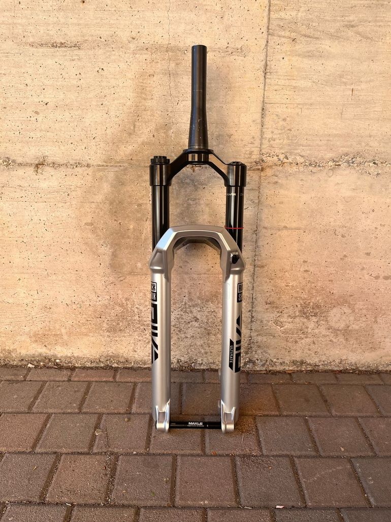 Used Rock Shox Pike Ultimate bike — image 3 of 25