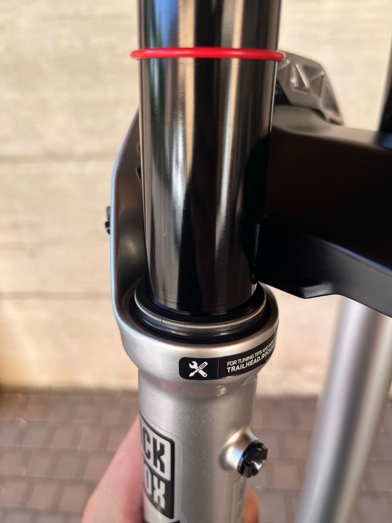 Used Rock Shox Pike Ultimate bike — image 18 of 25