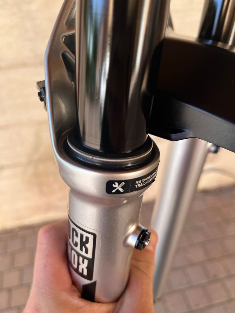 Used Rock Shox Pike Ultimate bike — image 20 of 25